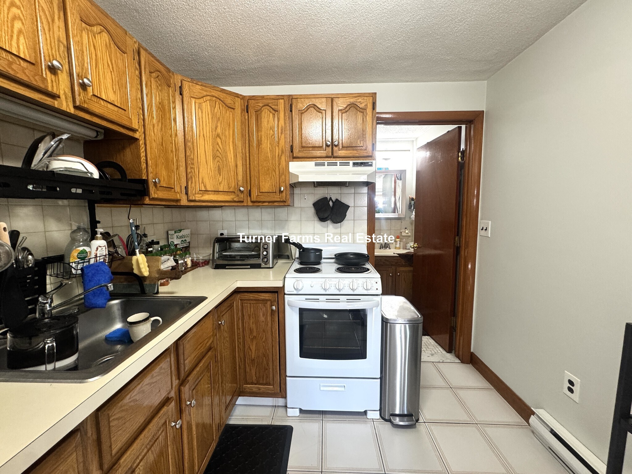 Building Photo - 10 Garfield Ave