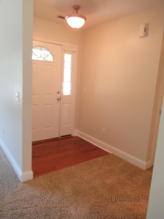 Building Photo - 4690 Great Oak Cir