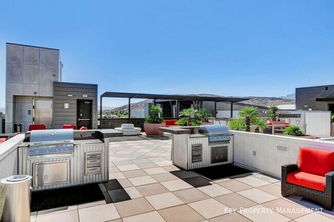 Building Photo - 11441 Allerton Park Dr