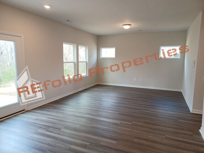 Building Photo - 7131 Stratified Ct