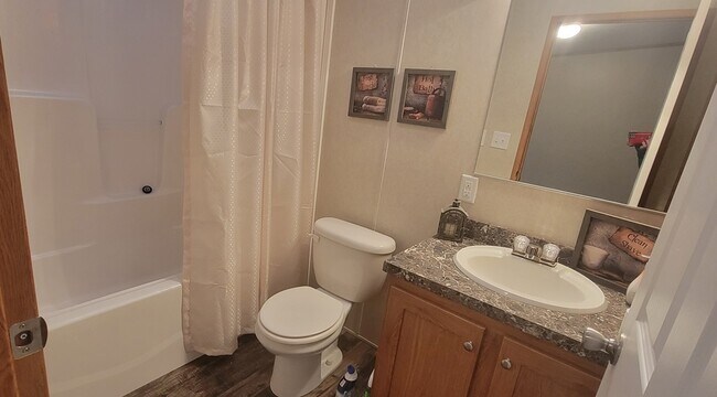 Building Photo - 290 Old Taylor Rd