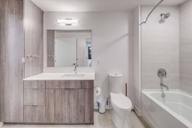 Building Photo - 1051 First St NE