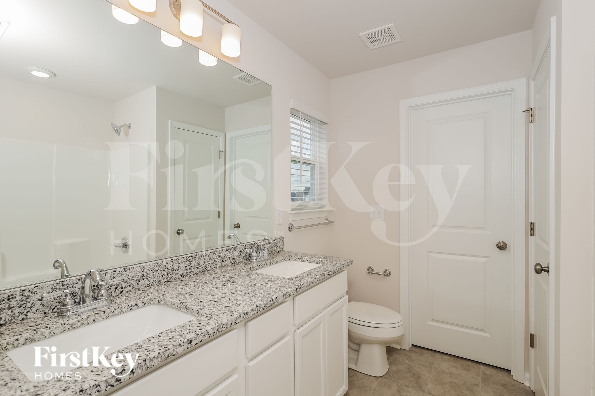 Building Photo - 17 Wild Lily Dr