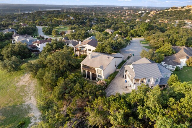 Building Photo - 106 Confidence Cove