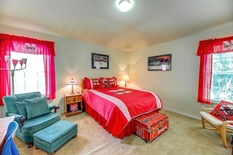 Building Photo - 2409 Creek Villas Dr