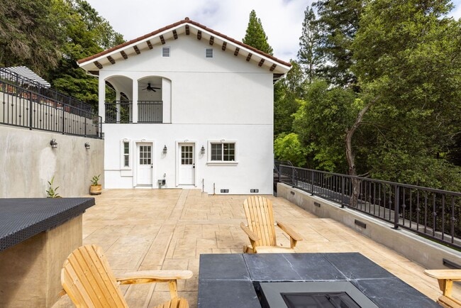 Building Photo - Coming Soon~ Private Wine Country Estate Retreat....