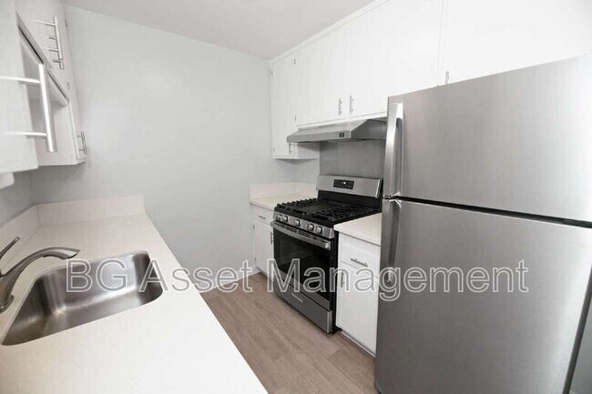 Building Photo - 4621 Ashdale Ct