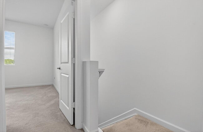 Building Photo - 4645 Meyerson Pl