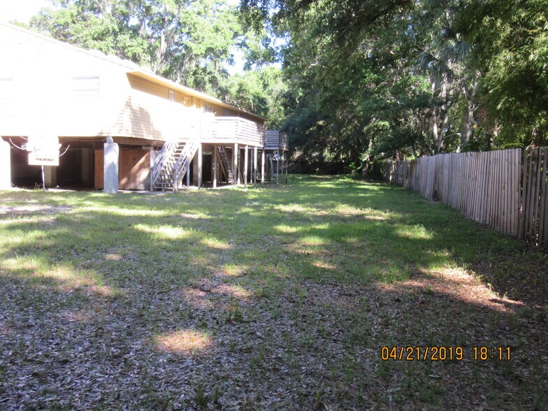 Building Photo - 3069 Huron Ave