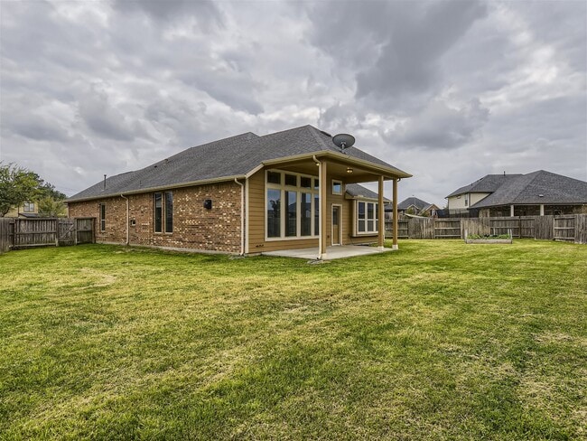 Building Photo - 18839 Fox Kestrel Trl