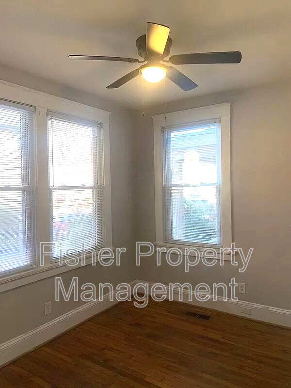 Building Photo - 1514 Bainbridge St