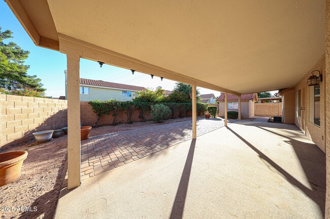 Building Photo - 8963 E Floriade Dr