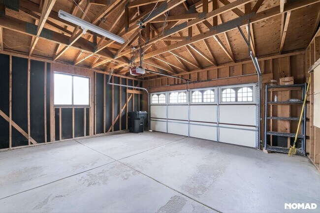 Building Photo - 12331 N Antelope Trail