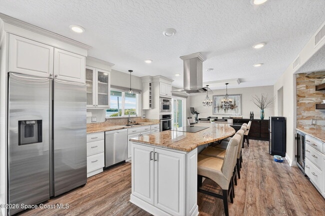 Building Photo - 244 Andros Ave