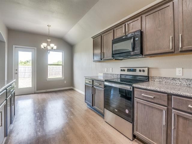 Building Photo - 1525 Portofino Dr