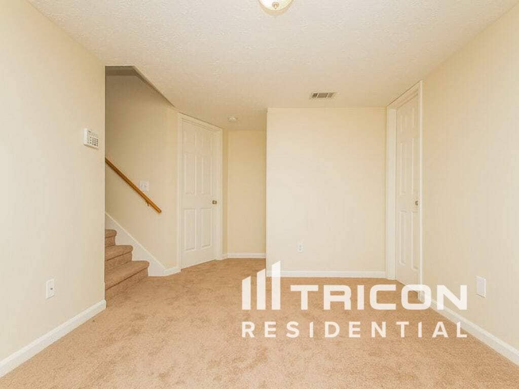 Building Photo - 3204 W Yorkshire Ct