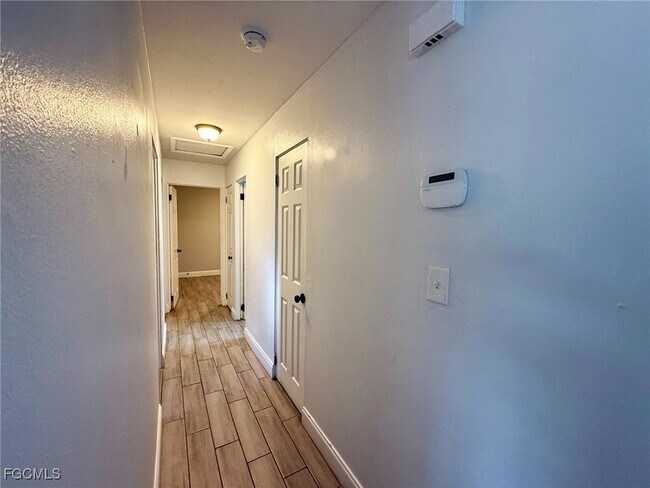 Building Photo - 2996 Lafayette St