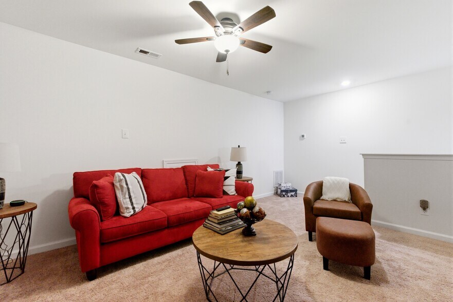 Building Photo - 1615 Independence Blvd