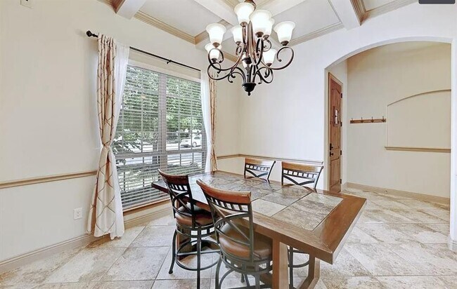 Building Photo - 317 Jack Ryan Ln