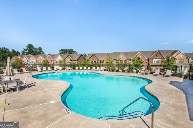 Building Photo - 528 Twinrose Way