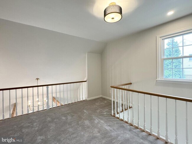 Building Photo - 906 Pritchet Ct