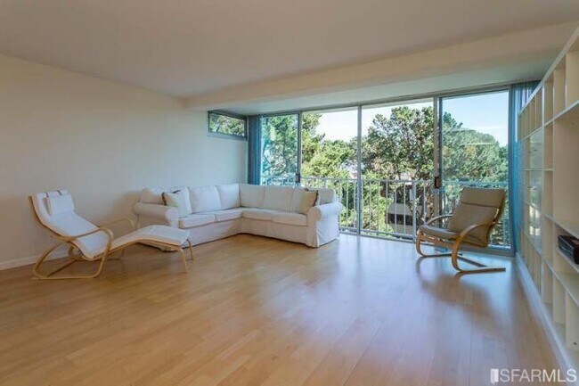 Building Photo - 1 bedroom in San Francisco CA 94109