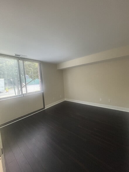 Building Photo - 521 N Armistead St