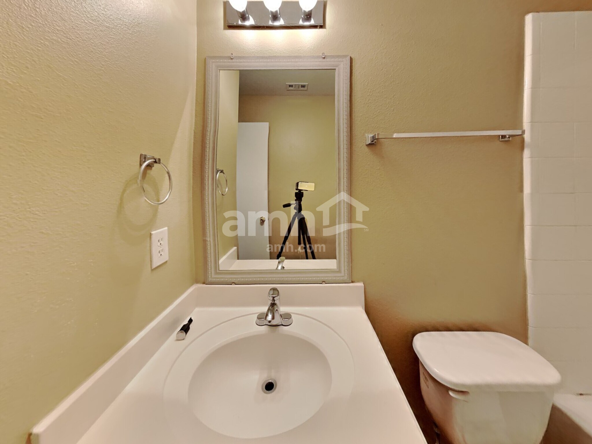 Building Photo - 4922 Kasos Isle Dr