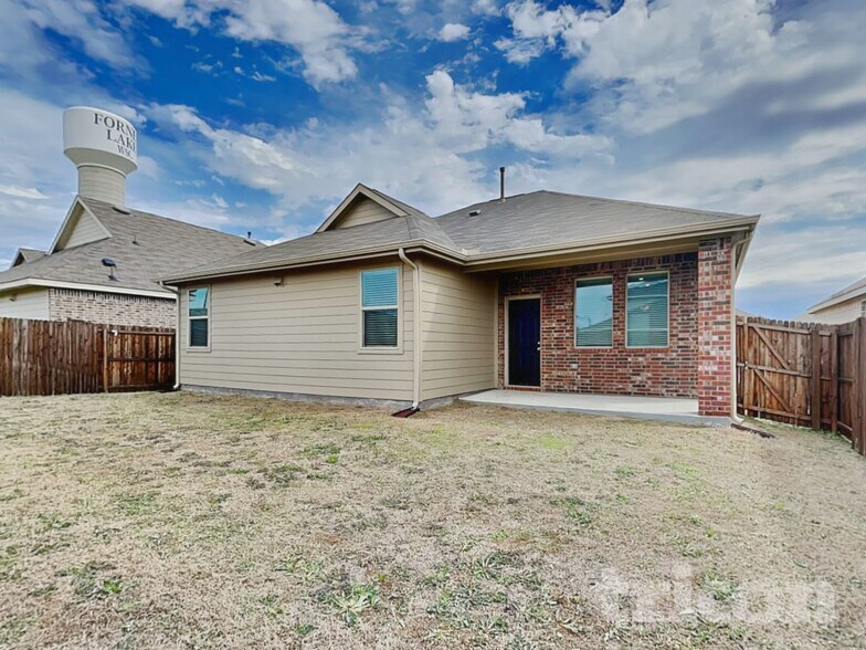Building Photo - 2106 Silver Charm Ln