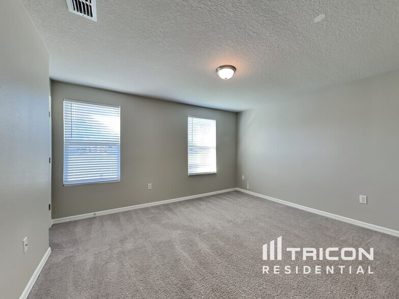 Building Photo - 12547 Shafton Rd