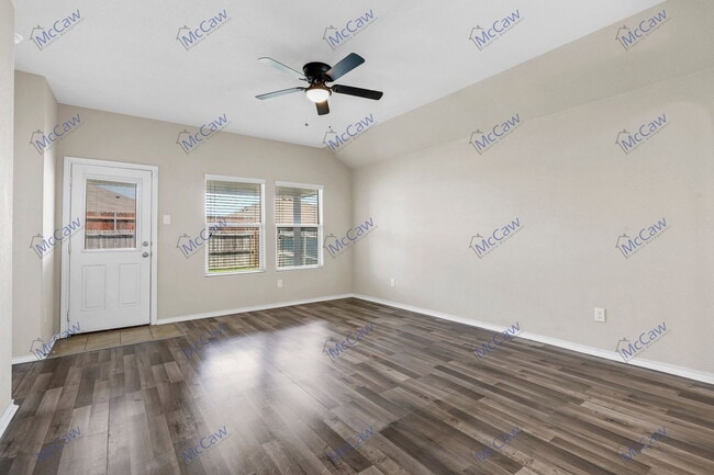 Building Photo - 2720 Gains Mill Dr