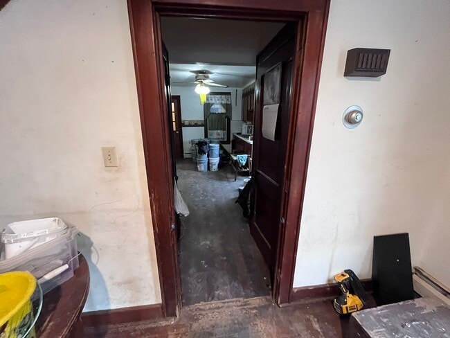 Building Photo - 1515 House