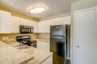 Building Photo - Spring Hill Village Apartments