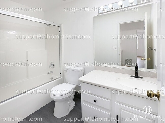 Building Photo - 19218 146th Ave SE