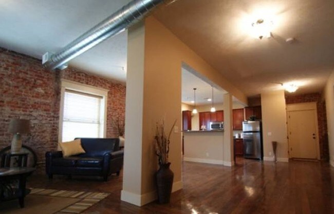 Interior Photo - The Unitah Flats Apartments
