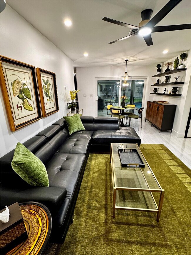 Building Photo - 4101 NW 10th St