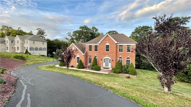 Building Photo - 34 Auburn Knoll