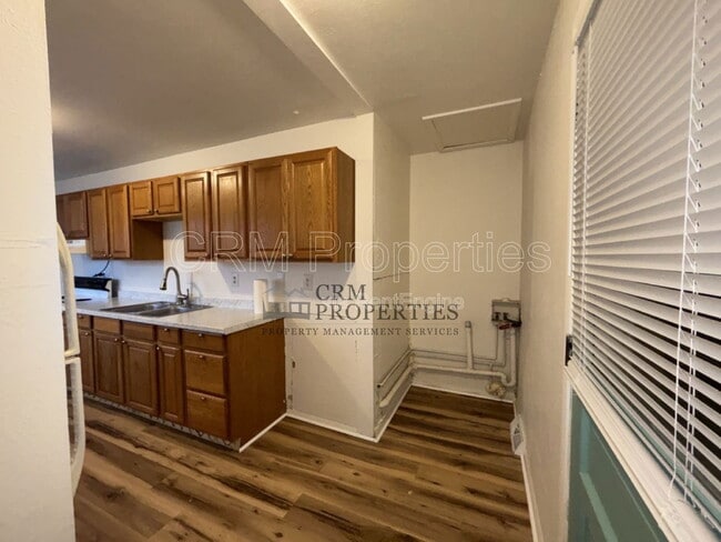 Building Photo - 811 Miami Blvd