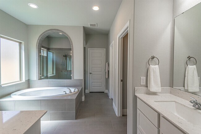 Building Photo - 546 Cedar Harbor Ct