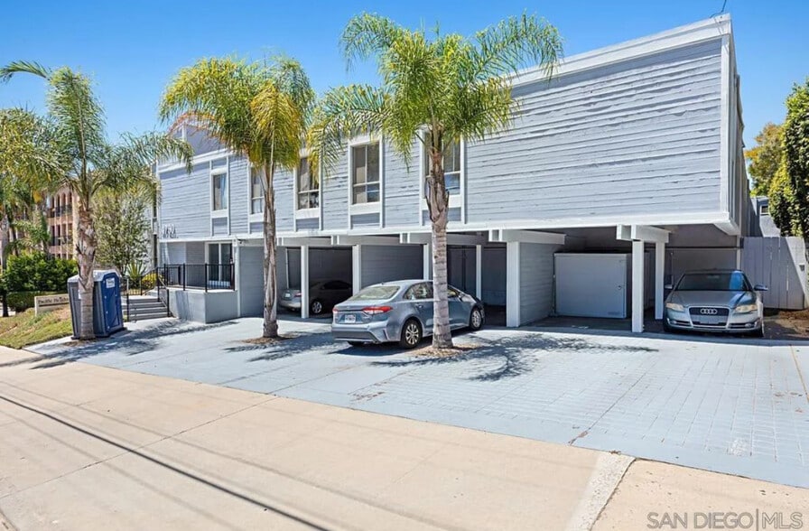 Building Photo - 4750 Noyes St