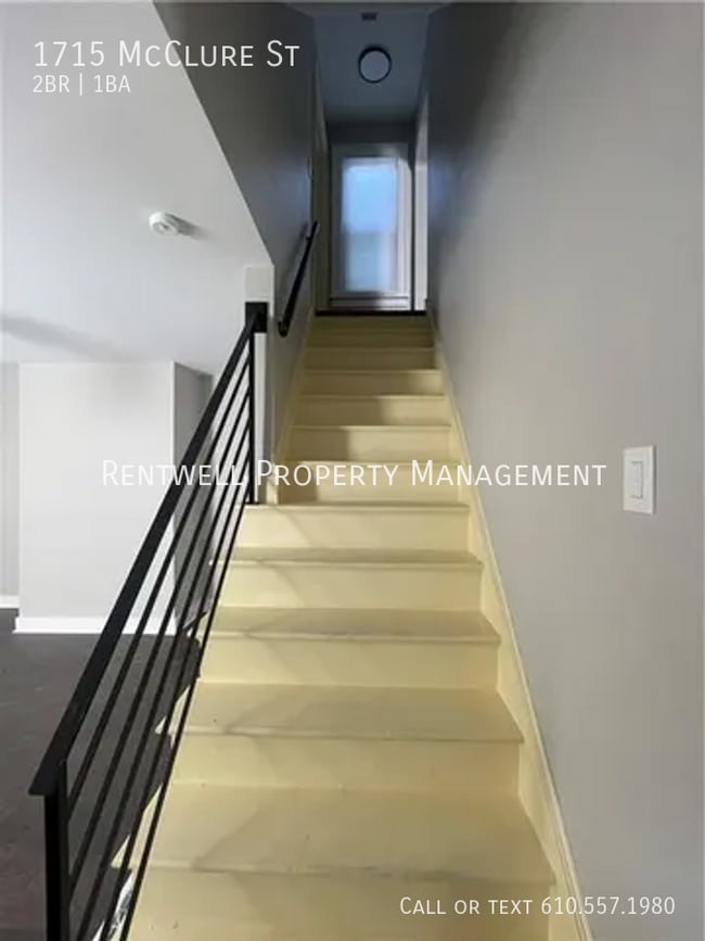 Building Photo - 1715 McClure St