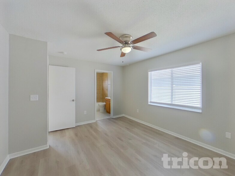 Building Photo - 1212 Alpine Lake Dr