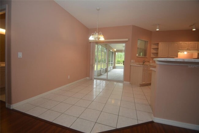 Building Photo - 3 Senora Ct