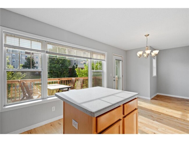 Building Photo - 1809 3rd St NE