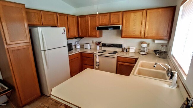 Building Photo - 11543 N Eagle Peak Dr