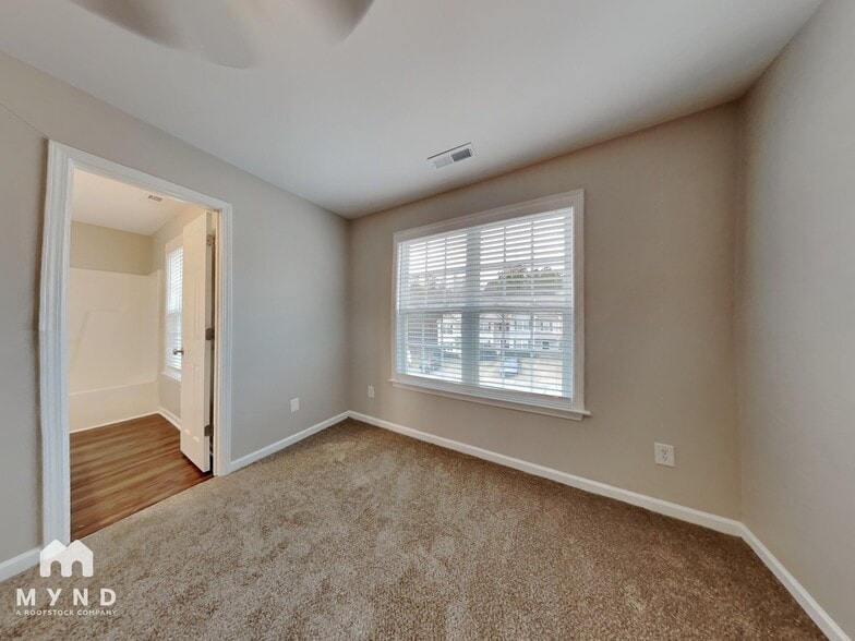 Building Photo - 403 Whitehall Ct