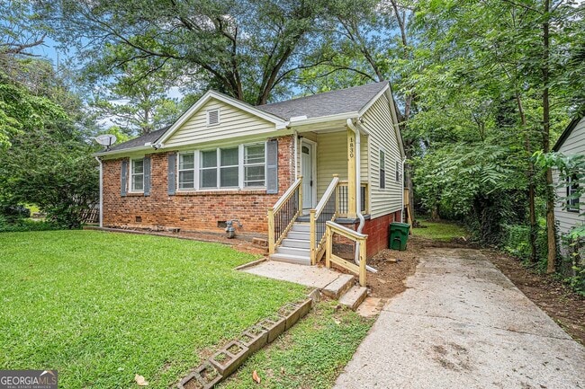 Building Photo - 1830 Meadow Ln