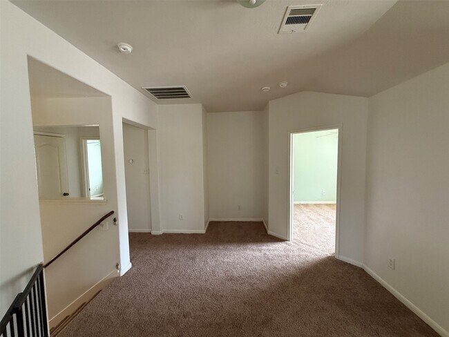 Building Photo - 12914 Auburn Grove Ln