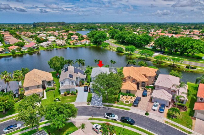 Building Photo - 10872 Tamoron Ln