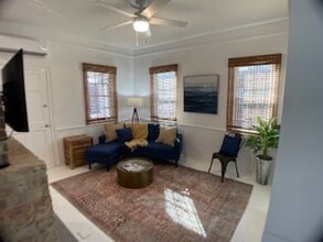 Building Photo - 8 Orrs Ct